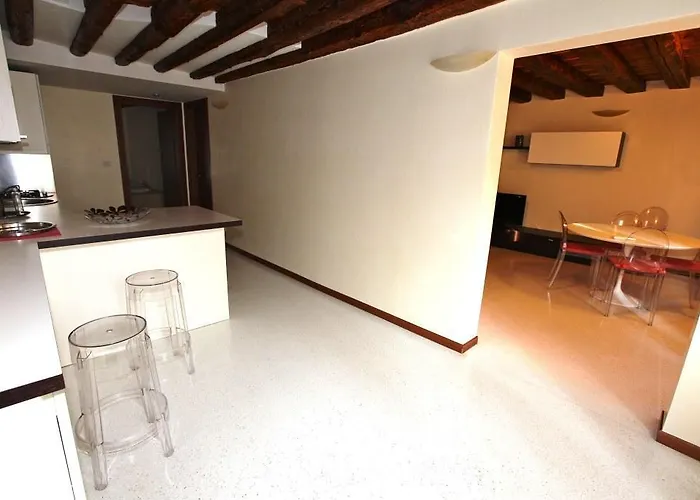 Apartment Ca' Derai Fenice *