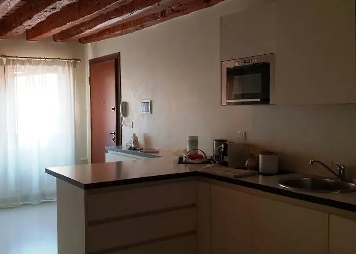 Ca' Derai Fenice Apartman *