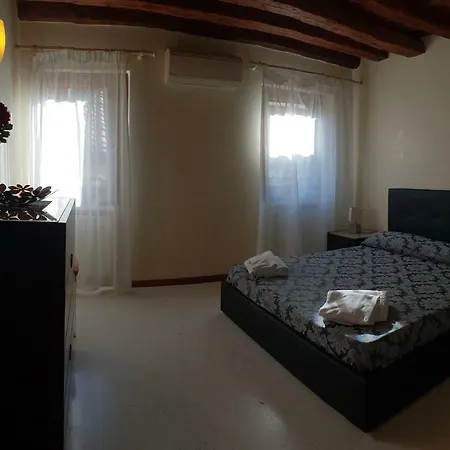 Ca' Derai Fenice Apartman