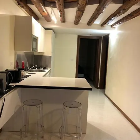 Ca' Derai Fenice البندقية