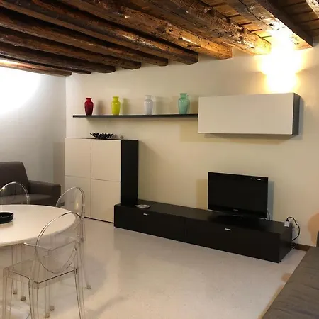 Ca' Derai Fenice Apartment